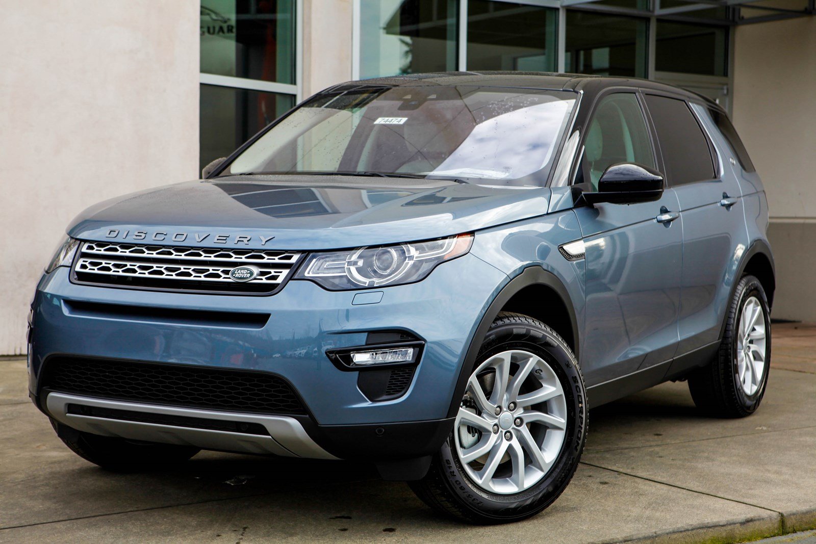 New 2019 Land Rover Discovery Sport HSE Sport Utility in